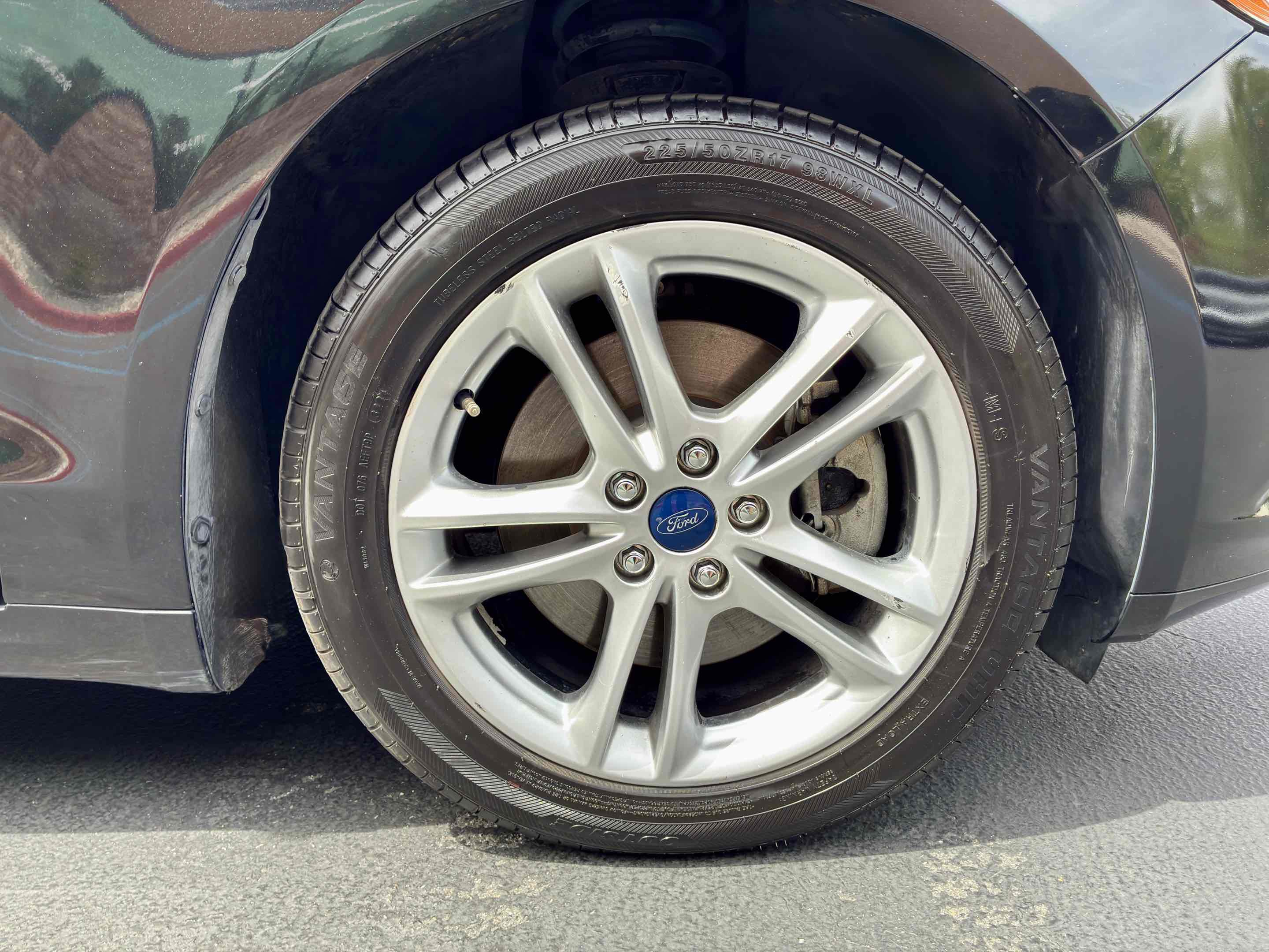 Used 2015 Ford Fusion Energi Titanium image 13