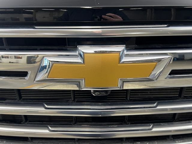 Used 2024 Chevrolet Silverado 2500 High Country w/ High Country Premium Package image 10