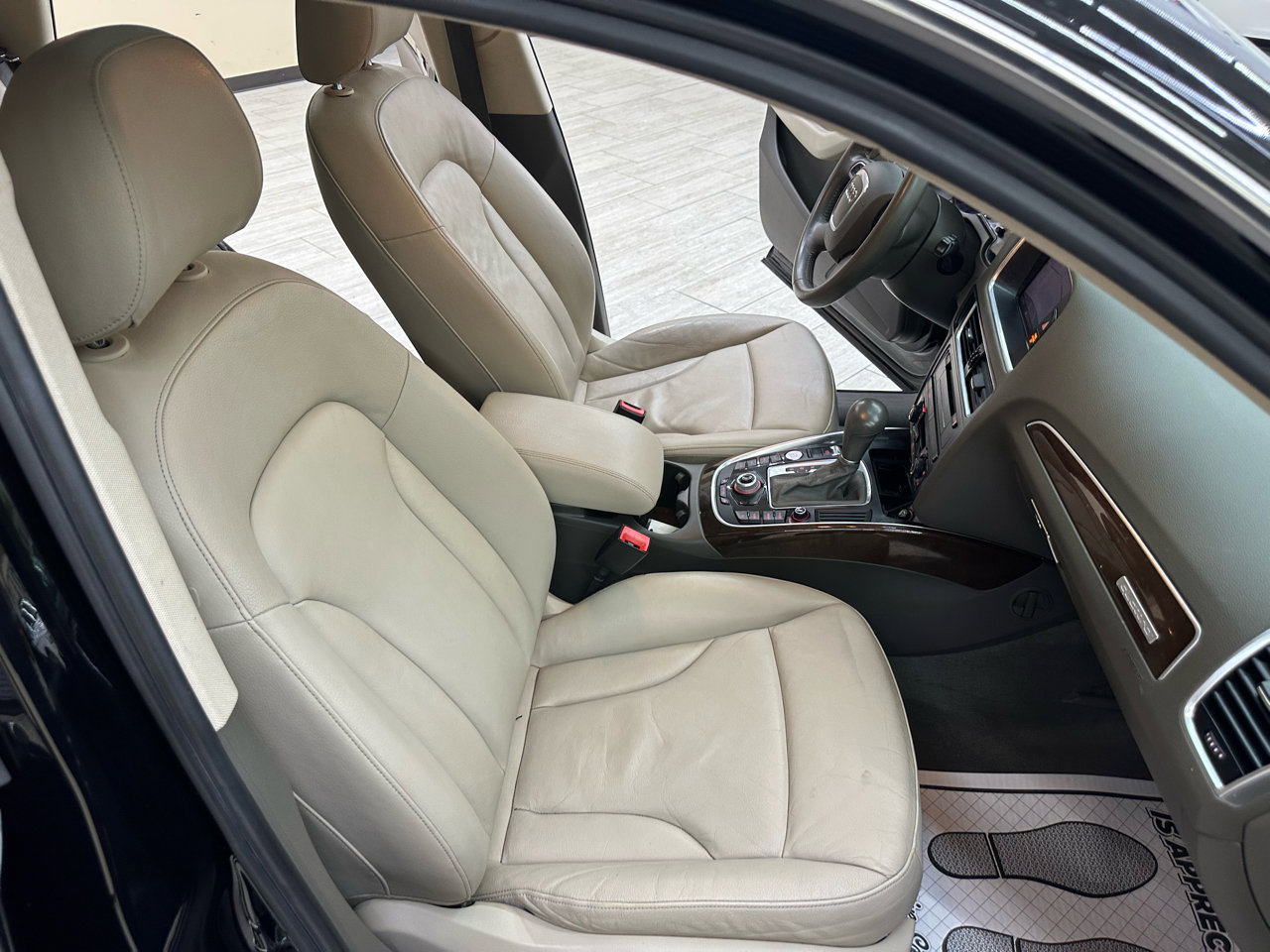 Used 2012 Audi Q5 3.2 Premium Plus image 41