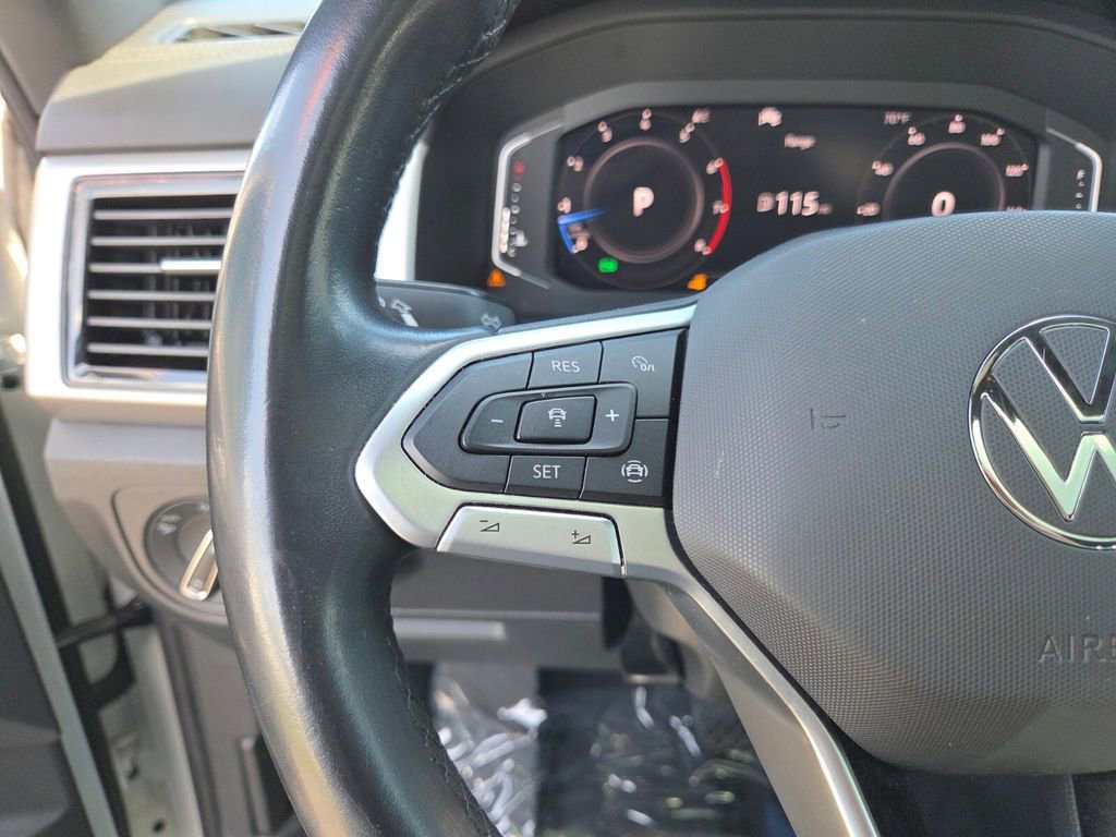 Used 2020 Volkswagen Atlas Cross Sport SEL FWD image 28