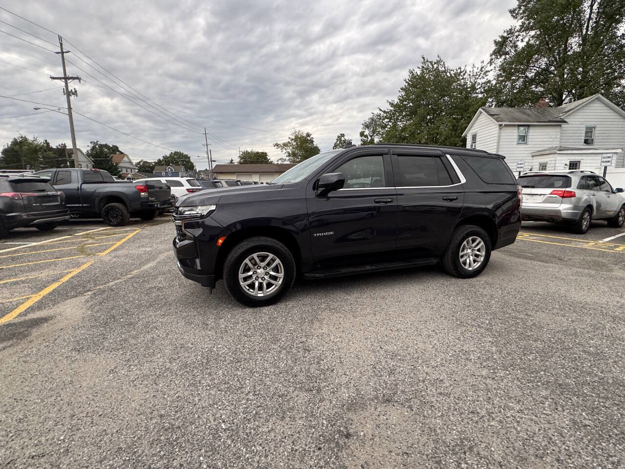 Used 2022 Chevrolet Tahoe 4WD image 16