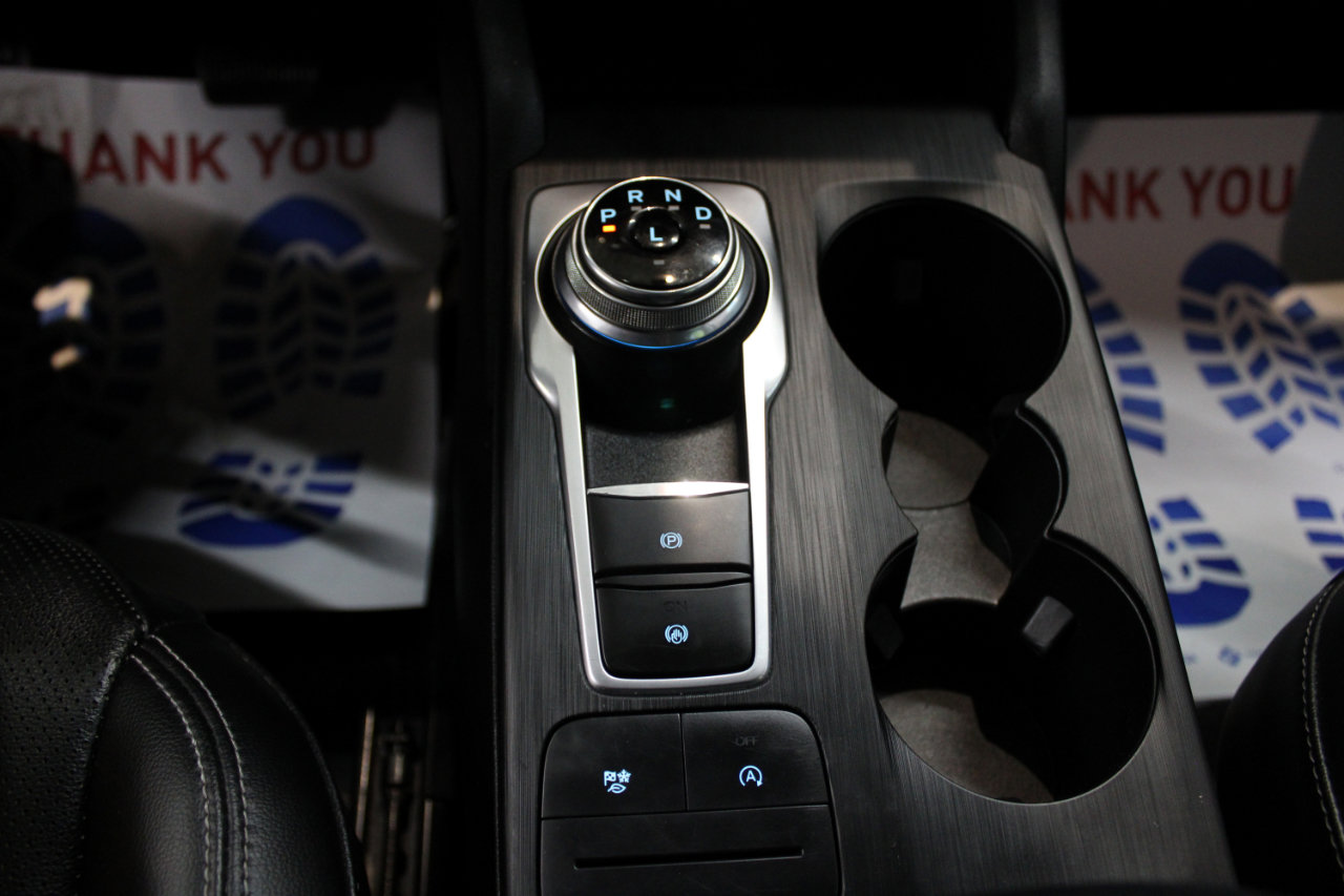 Used 2021 Ford Escape SEL image 21