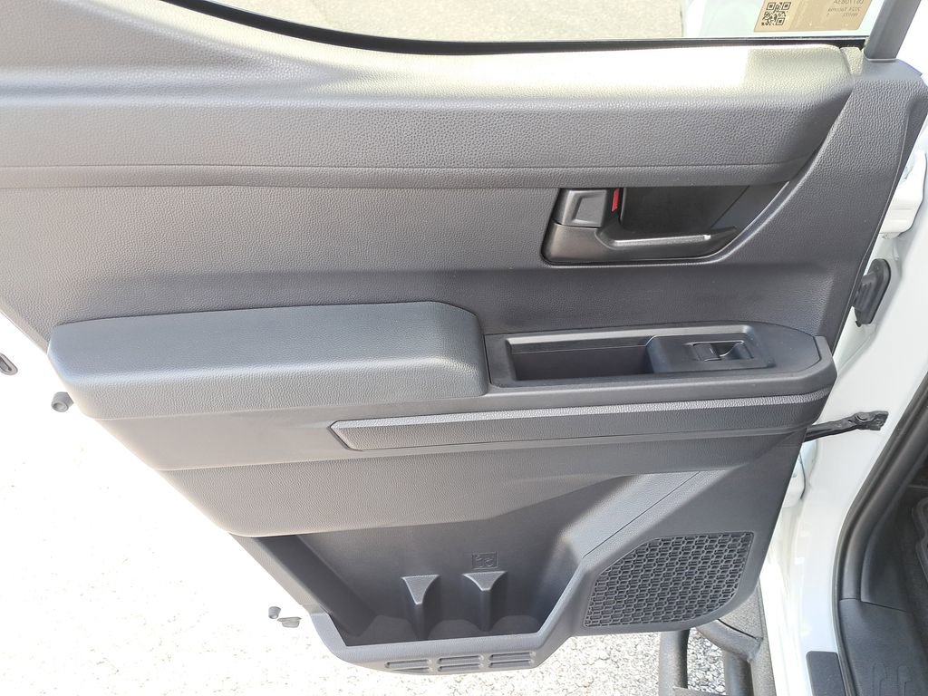 Certified 2024 Toyota Tacoma SR5 image 7