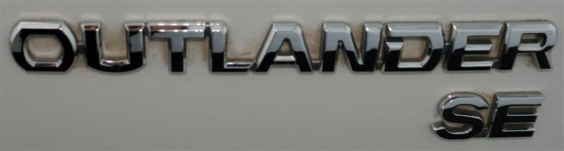 Used 2019 Mitsubishi Outlander SE image 38