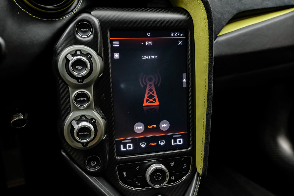 Used 2018 McLaren 720S Performance RWD image 28