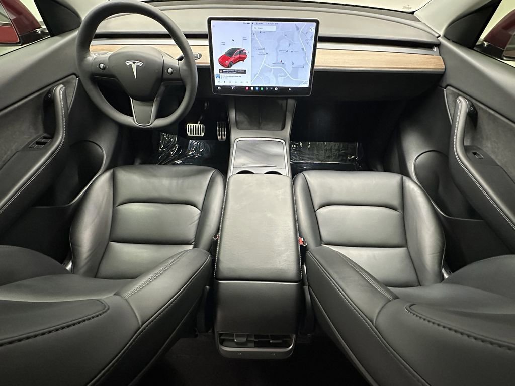 Used 2021 Tesla Model Y Long Range image 26