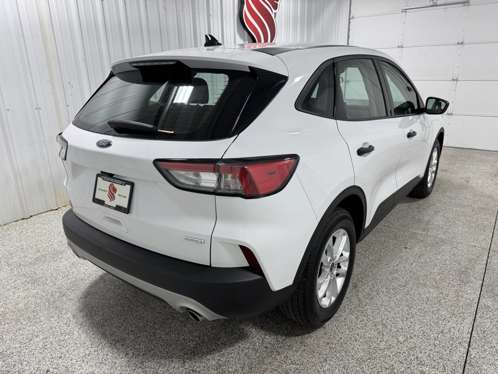 Used 2020 Ford Escape S image 10