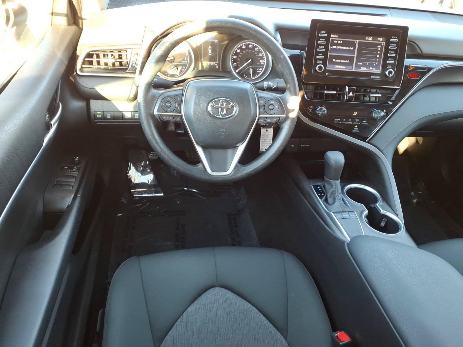 Used 2024 Toyota Camry LE FWD image 9