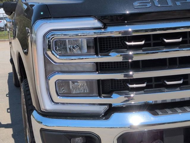 Used 2023 Ford F250 King Ranch w/ Chrome Package image 11
