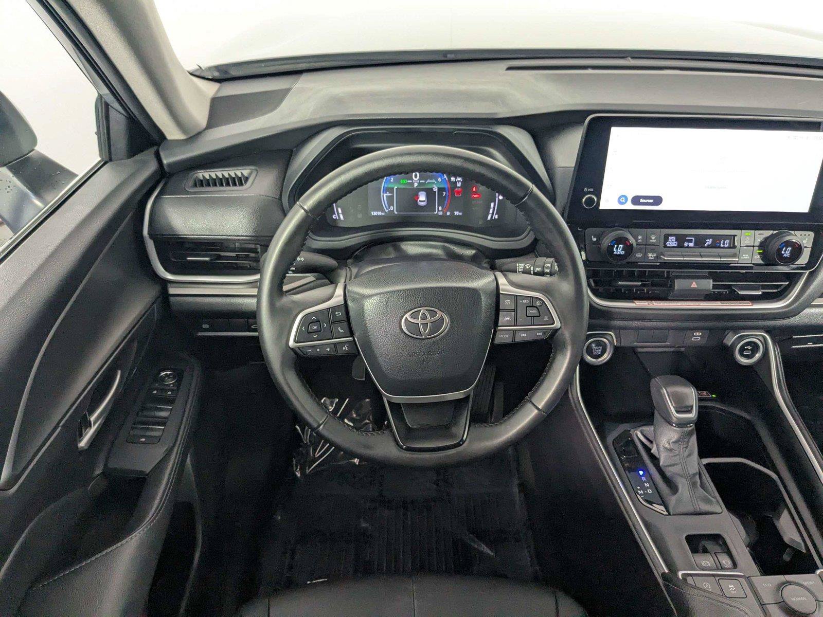 Certified 2026 Toyota Grand Highlander AWD image 40
