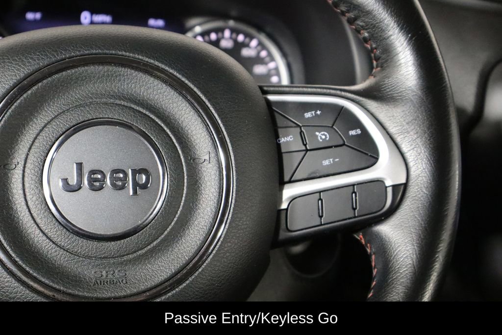 Used 2018 Jeep Renegade Trailhawk w/ Safety & Security Group image 10