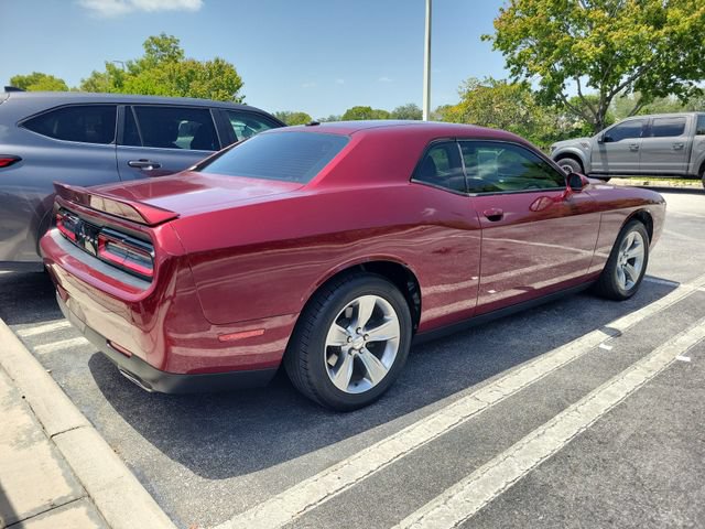 Used 2020 Dodge Challenger SXT RWD image 4