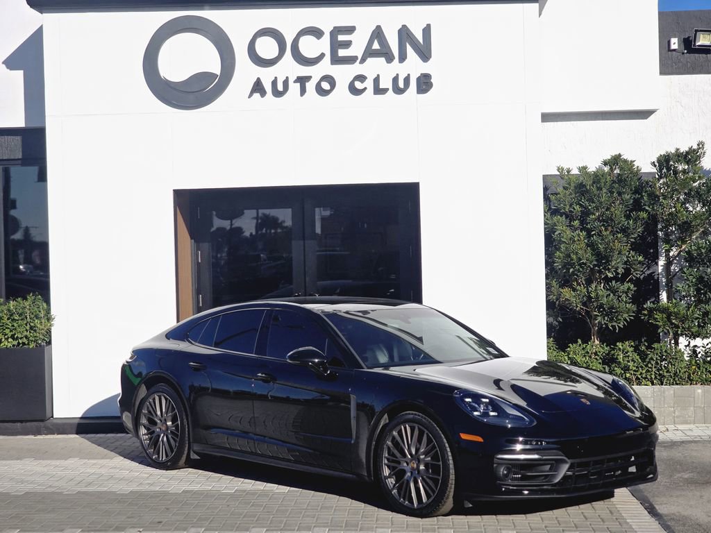 Used 2023 Porsche Panamera Platinum Edition image 2