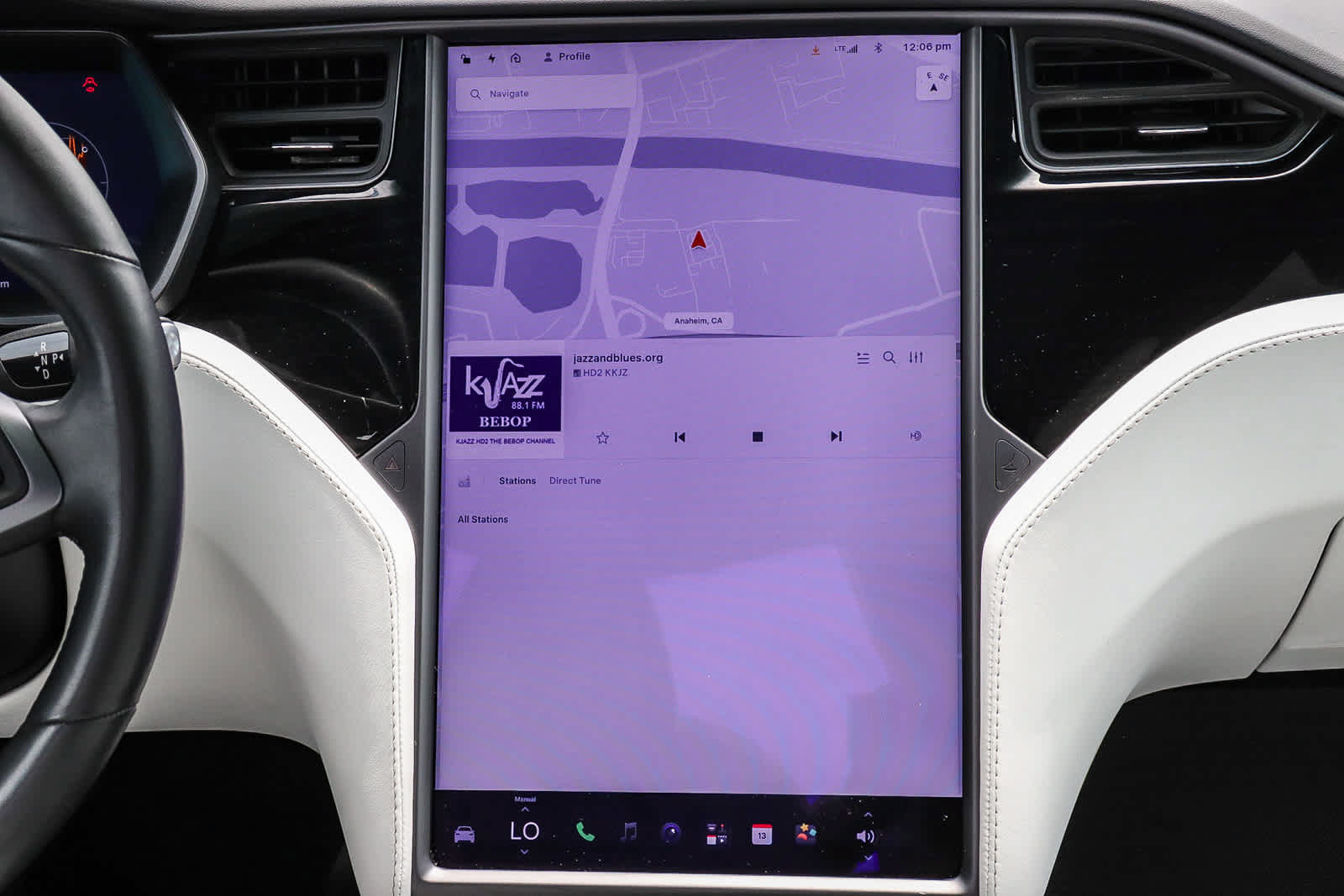 Used 2020 Tesla Model X Long Range AWD/4WD image 18