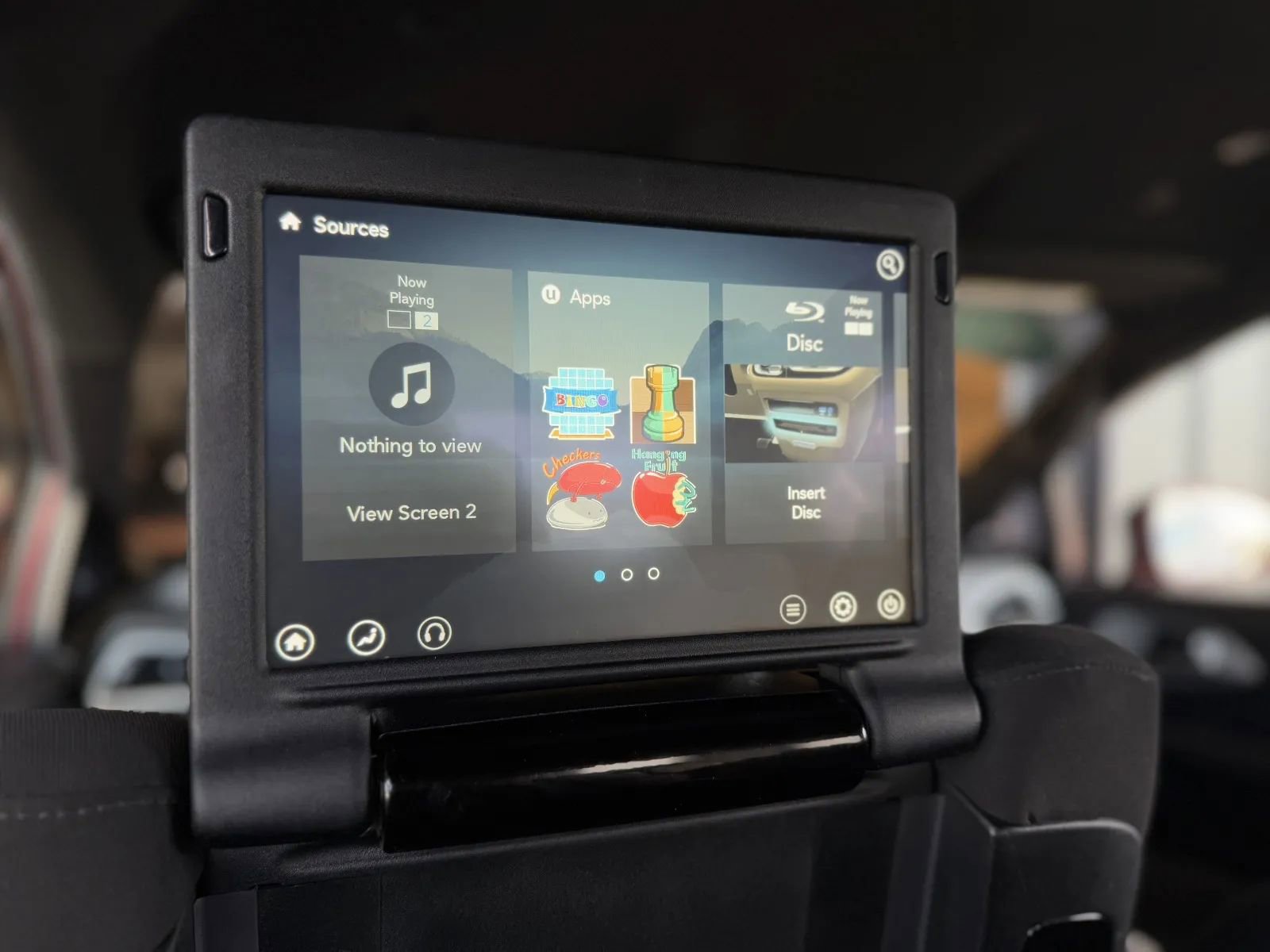 Used 2021 Chrysler Pacifica Touring w/ Uconnect Theater Family Group image 42