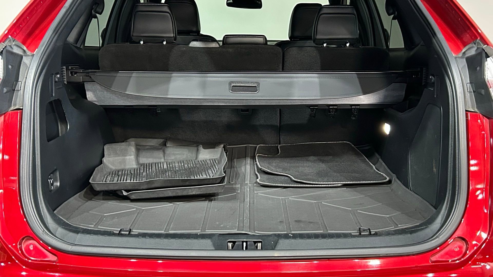 Used 2020 Ford Edge ST w/ Equipment Group 401A AWD/4WD image 35