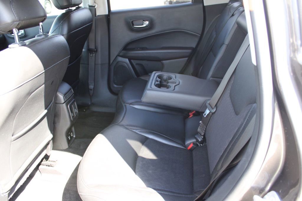 Used 2019 Jeep Compass Altitude image 24