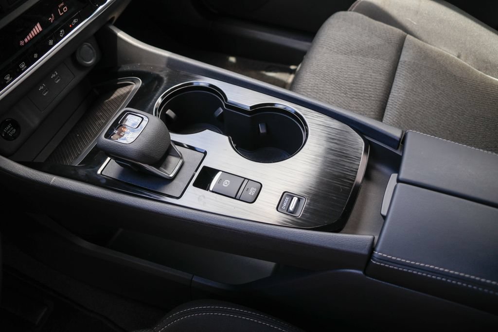 New 2026 Nissan Rogue SV FWD image 13