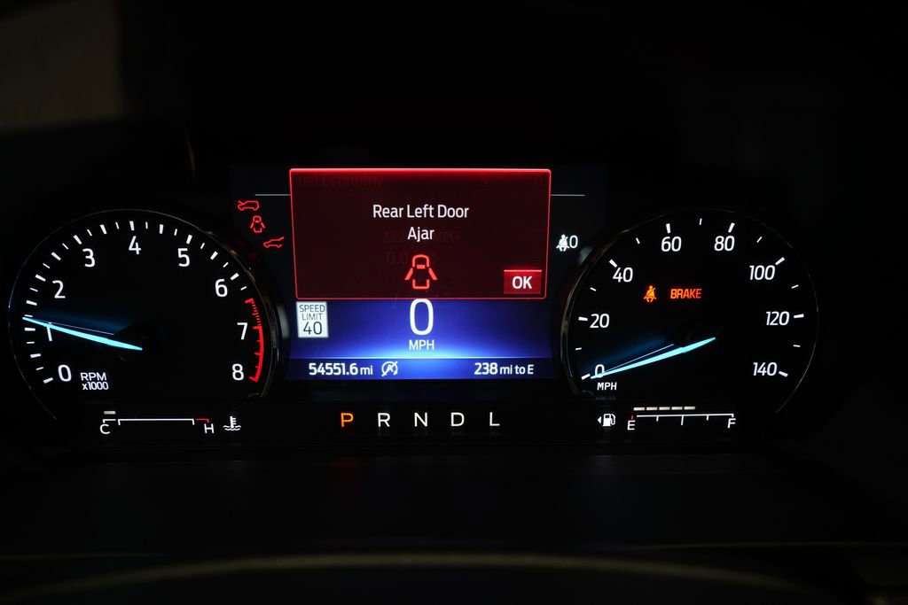 Used 2023 Ford Explorer Limited w/ Equipment Group 301A AWD/4WD image 2