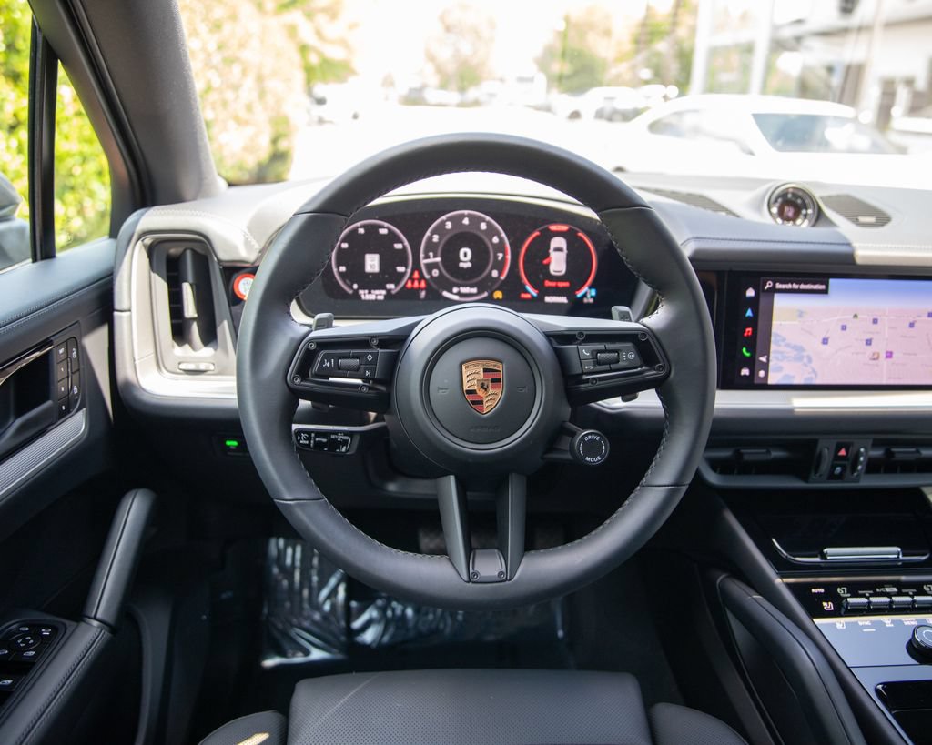Certified 2026 Porsche Cayenne AWD/4WD image 14