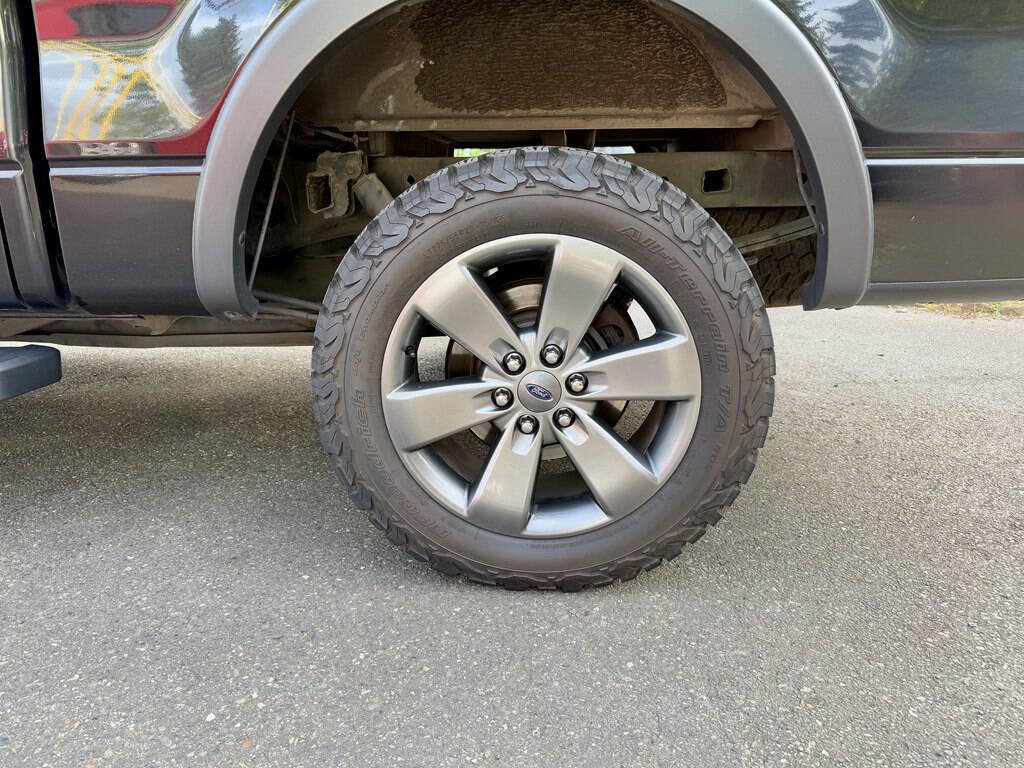 Used 2014 Ford F150 FX4 w/ Equipment Group 402A Luxury image 28