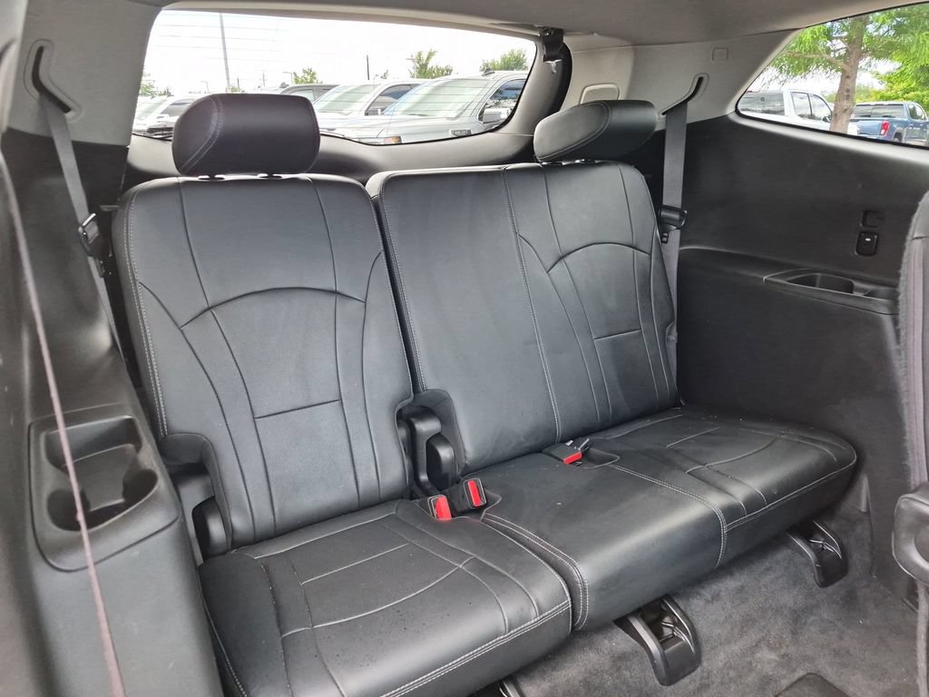 Used 2019 Buick Enclave Avenir w/ Avenir Technology Package FWD image 39