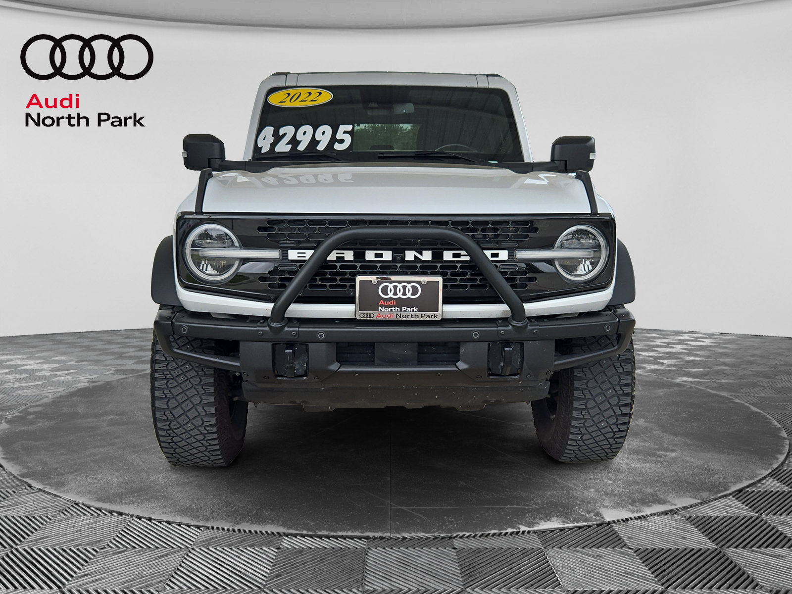 Used 2022 Ford Bronco Wildtrak AWD/4WD image 8