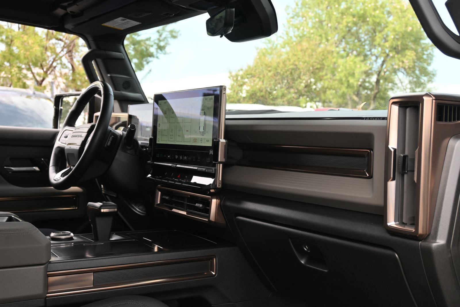 Used 2025 GMC Hummer EV 3X AWD/4WD image 25