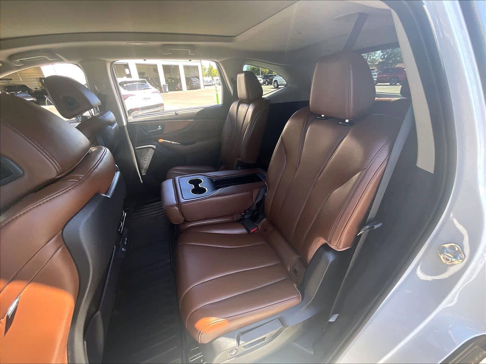 Used 2023 Acura MDX FWD w/ Technology Package image 26