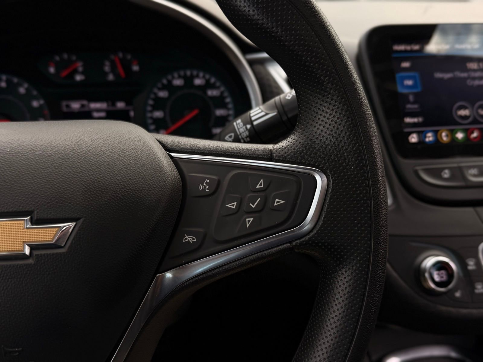 Used 2024 Chevrolet Malibu LT image 34