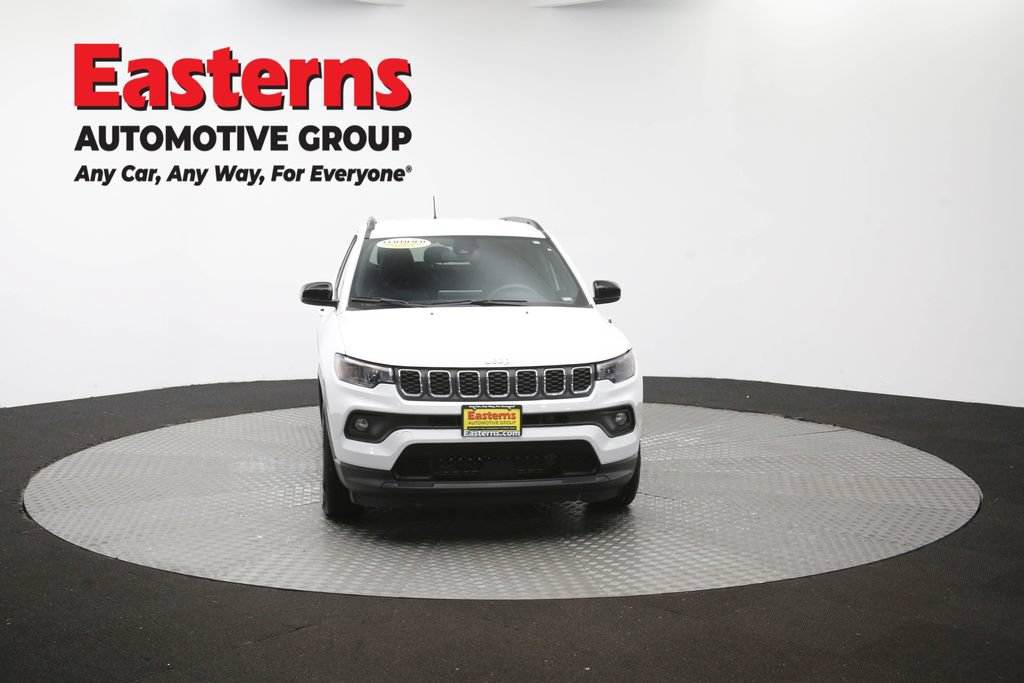 Used 2024 Jeep Compass Latitude AWD/4WD image 51