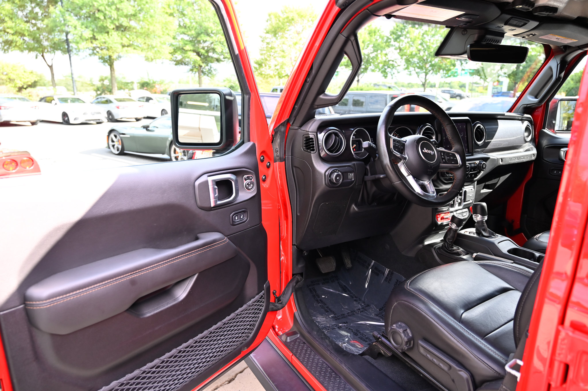 Used 2023 Jeep Wrangler Unlimited Rubicon 392 AWD/4WD image 15