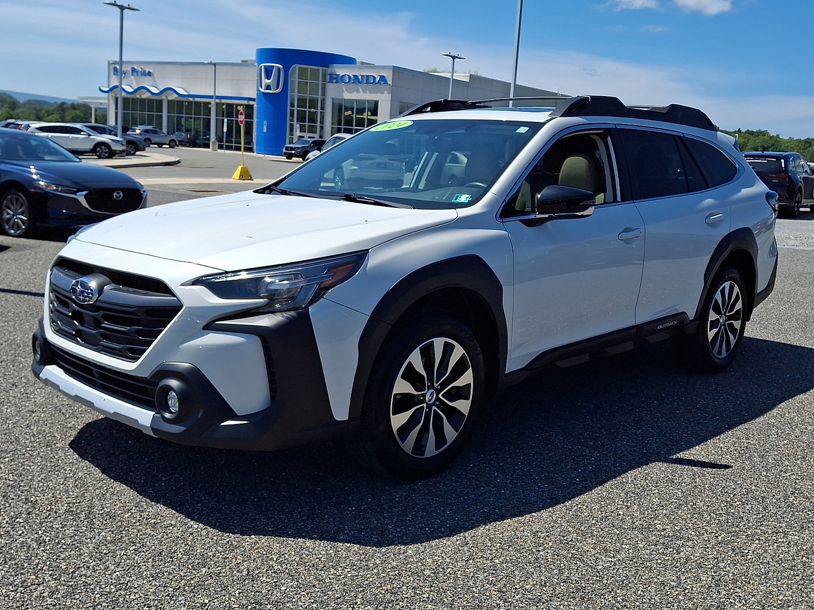 Used 2024 Subaru Outback Limited XT AWD/4WD image 4