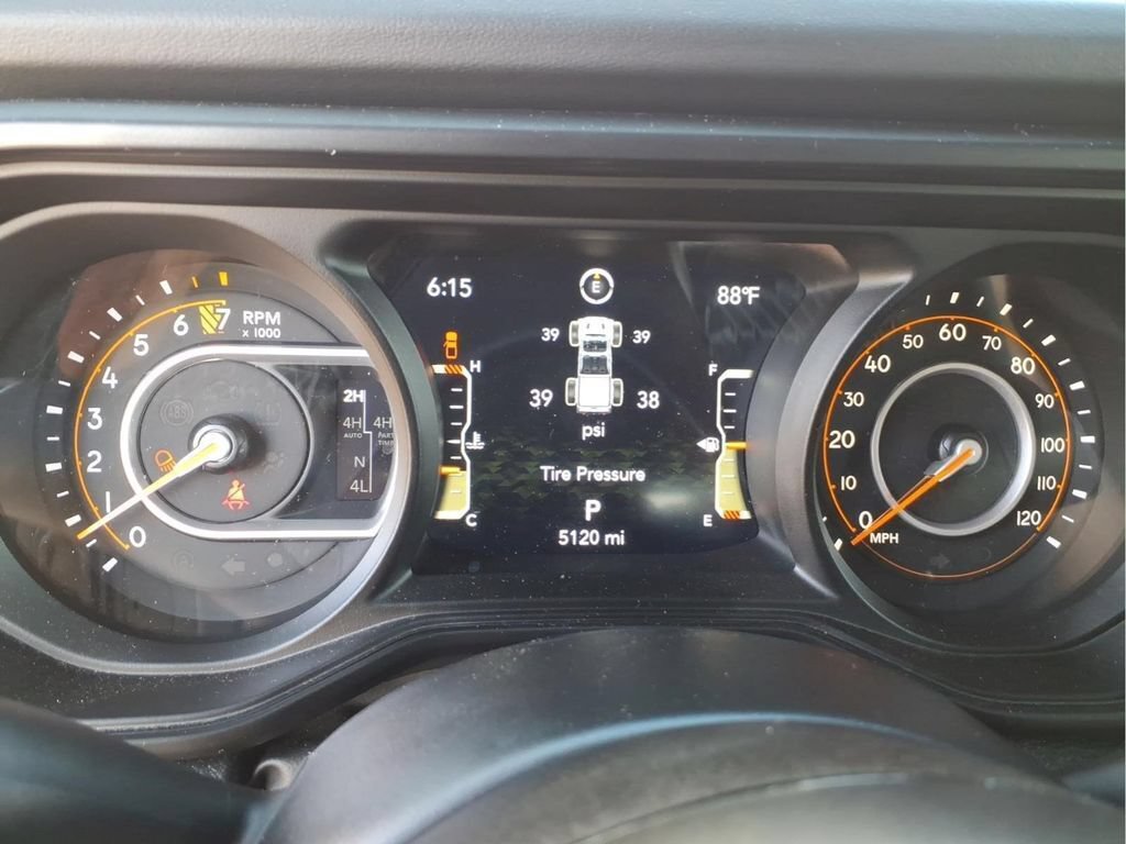 Used 2025 Jeep Gladiator Rubicon AWD/4WD image 22