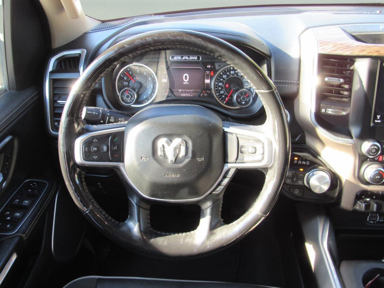 Used 2020 RAM 1500 Laramie image 23