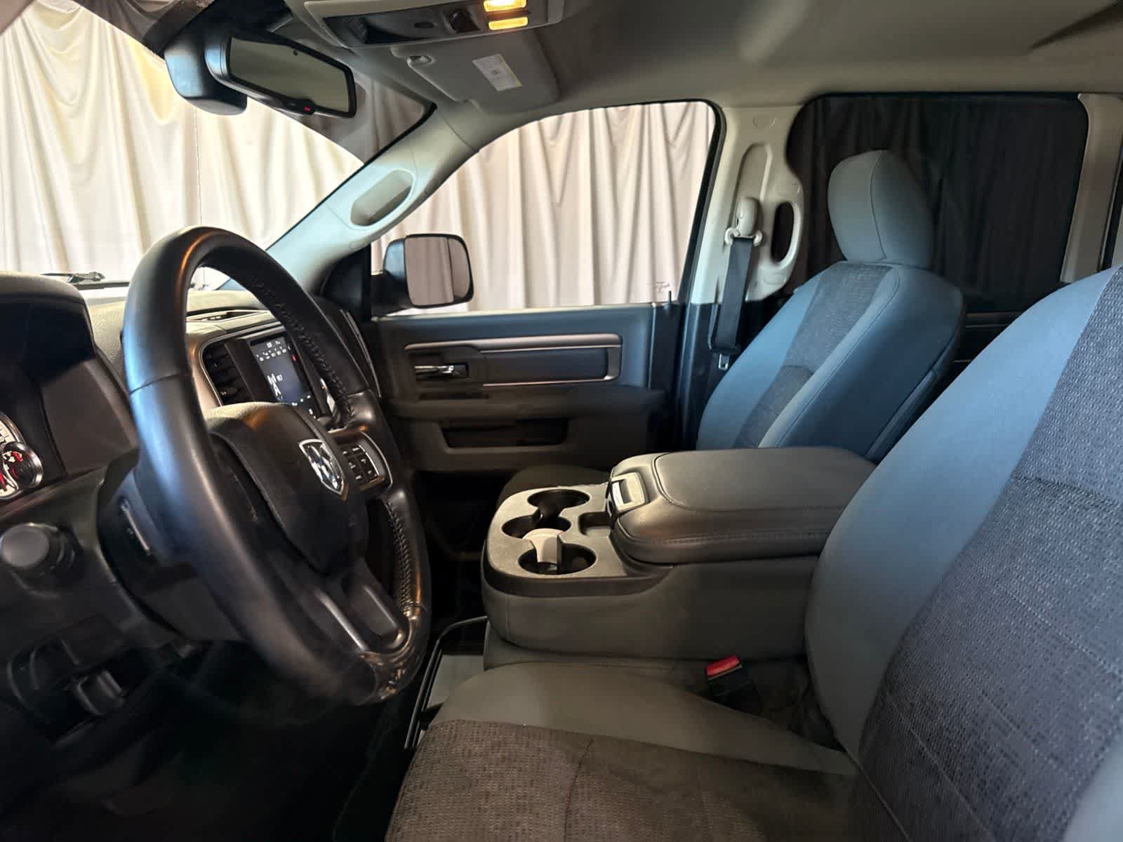 Used 2018 RAM 1500 Big Horn RWD image 21