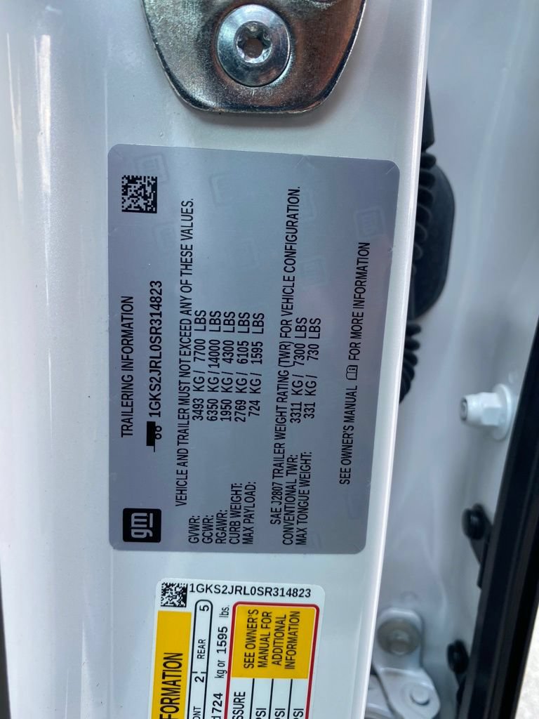 Used 2025 GMC Yukon XL Denali AWD/4WD image 33