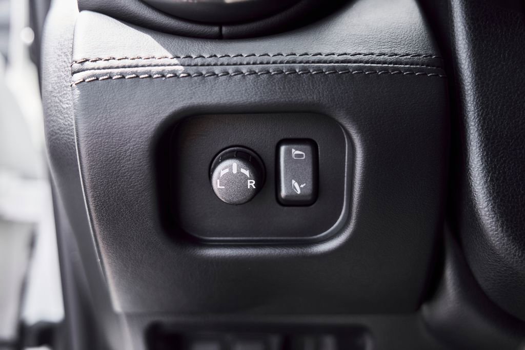 Used 2021 Nissan GT-R Premium image 51