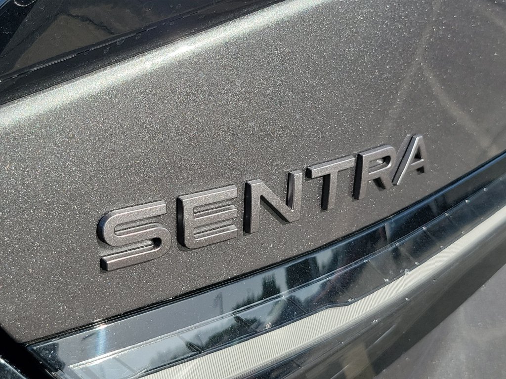 New 2027 Nissan Sentra SR FWD image 4