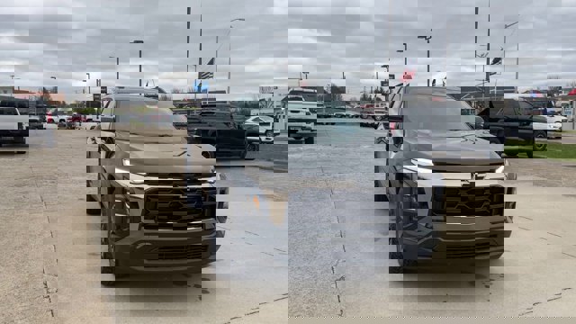 New 2026 Chevrolet Equinox ACTIV image 3