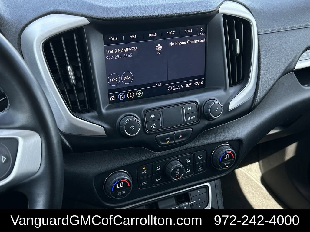 Used 2023 GMC Terrain SLT image 17
