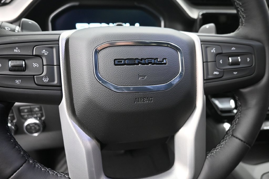 New 2026 GMC Sierra 1500 Denali w/ Technology Package AWD/4WD image 19