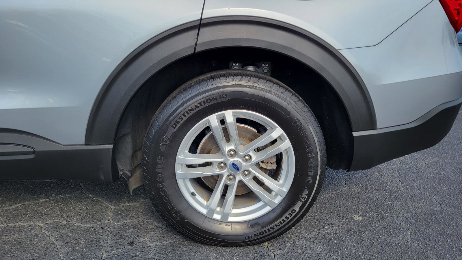 Used 2022 Ford Explorer 4WD image 12