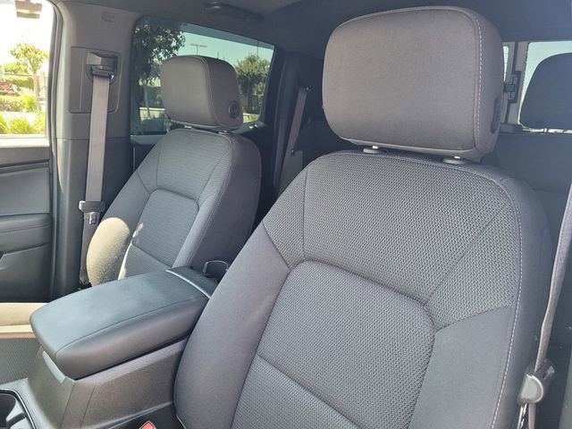 Used 2024 Chevrolet Colorado LT w/ LT Convenience Package RWD image 12
