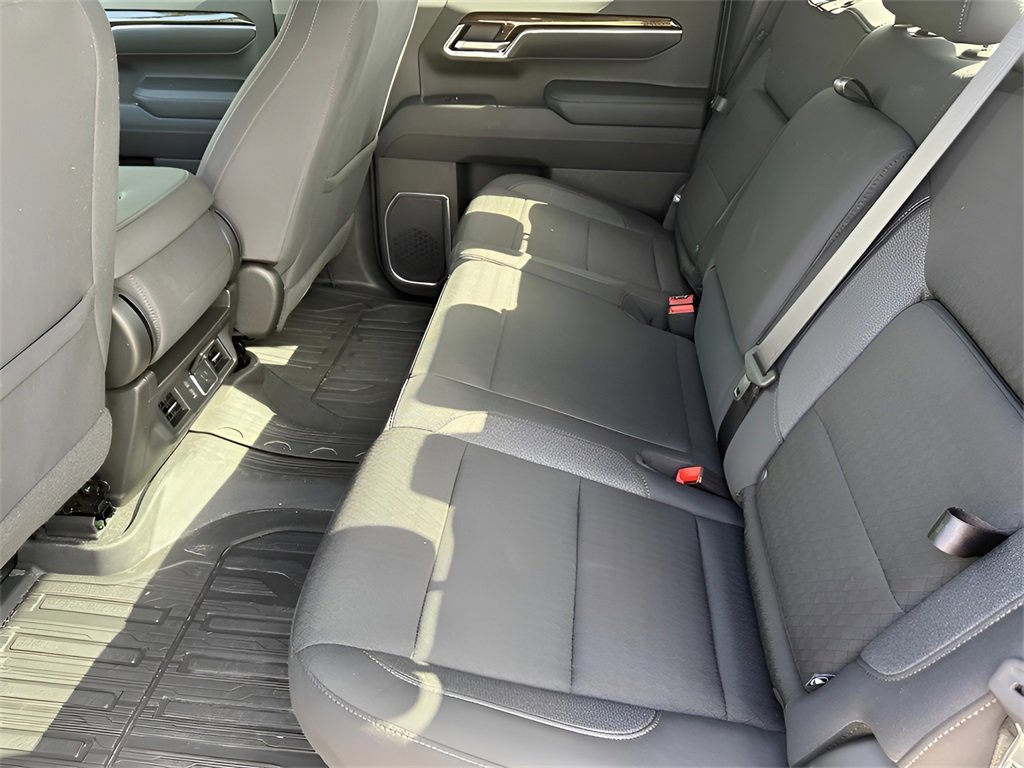 New 2025 GMC Sierra 1500 Elevation image 29