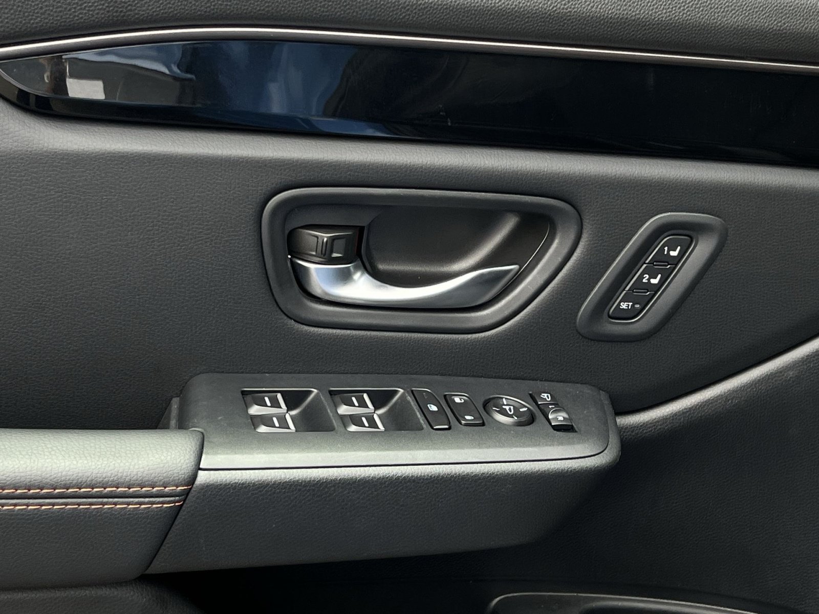 Used 2025 Honda Pilot TrailSport image 20