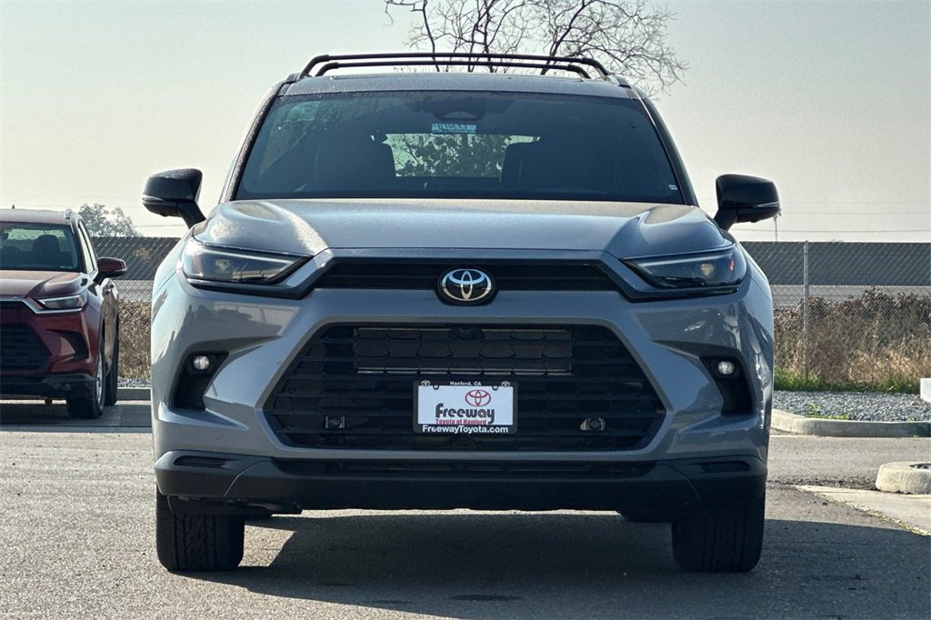 New 2026 Toyota Grand Highlander AWD Hybrid image 9