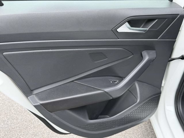 Certified 2023 Volkswagen Jetta SE w/ Panoramic Sunroof Package FWD image 12