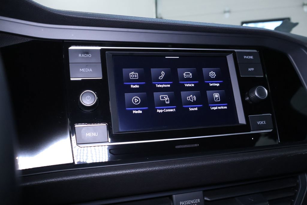 Used 2022 Volkswagen Jetta Sport image 26