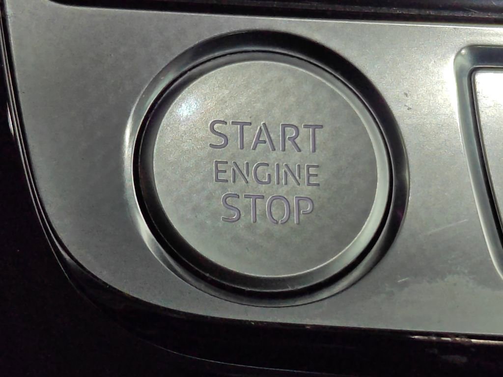 Used 2019 Audi Q8 Prestige image 16